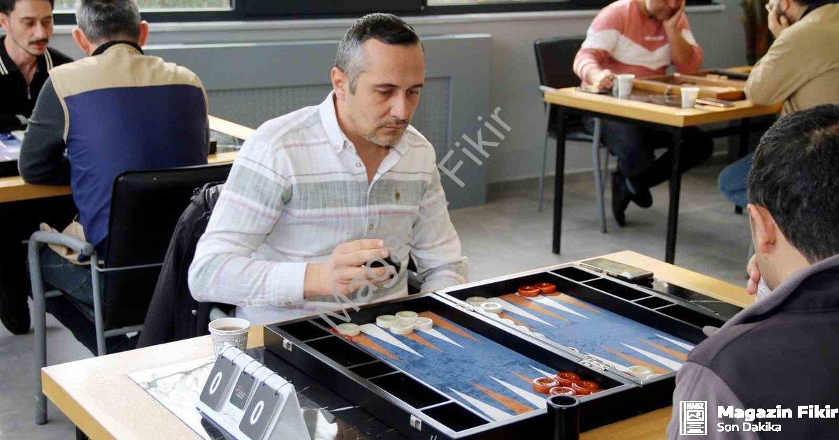 "Kütahya OSB 4. Tavla Turnuvası Şampiyonu Belli Oldu: Martur Kılıf Zirvede" başlıklı haber için foto