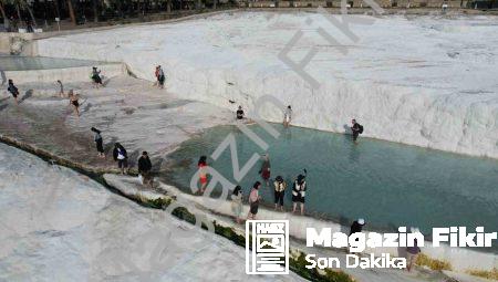 Pamukkale Asyalı Turistlerin Gözdesi: Beyaz Cennet Dolup Taşıyor