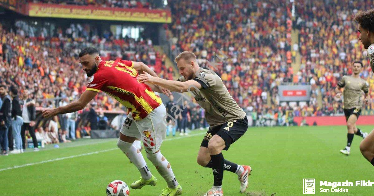 "İzmir'de Gol Sesi Çıkmadı: Göztepe ile Kocaelispor Puanları Paylaştı" başlıklı haber için fotoreali