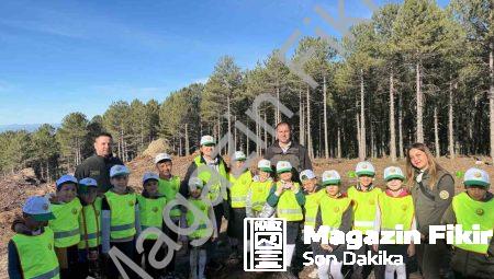 Çine’de Minik Öğrenciler Doğayla Buluştu: Orman Eğitimi ve Fidan Dikimi