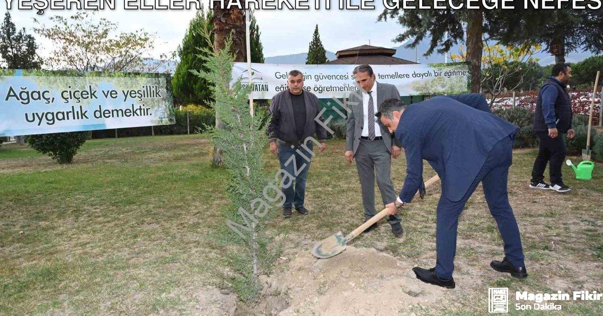 "Denizli Milli Eğitim'den Örnek Proje: Yeşeren Eller Hareketi ile Geleceğe Nefes" başlıklı haber içi